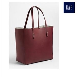 Large Gap tote